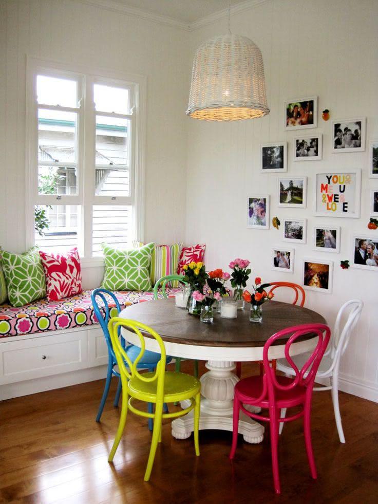 Cadeiras Para Sala De Jantar Retro ~ Imagem 30 – Mesa de Jantar com Cadeiras estilo vintage Cadeiras Para Sala De Jantar Retro ~ Imagem 30 – Mesa de Jantar com Cadeiras estilo vintage