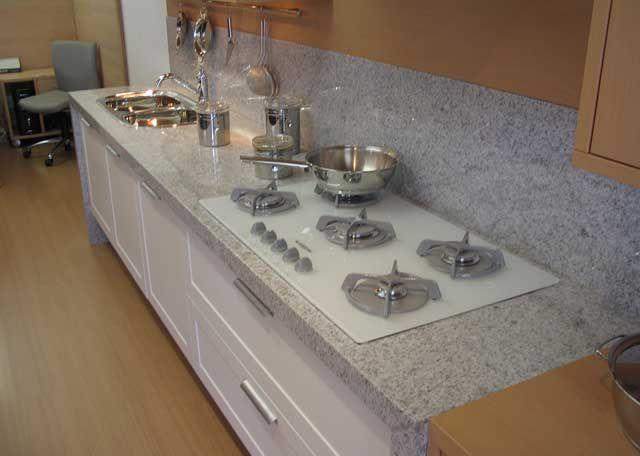 TIPOS DE GRANITOS 50 Fotos, Cores e Exemplos # Bancada De Cozinha Em Granito Branco Itaunas TIPOS DE GRANITOS 50 Fotos, Cores e Exemplos # Bancada De Cozinha Em Granito Branco Itaunas