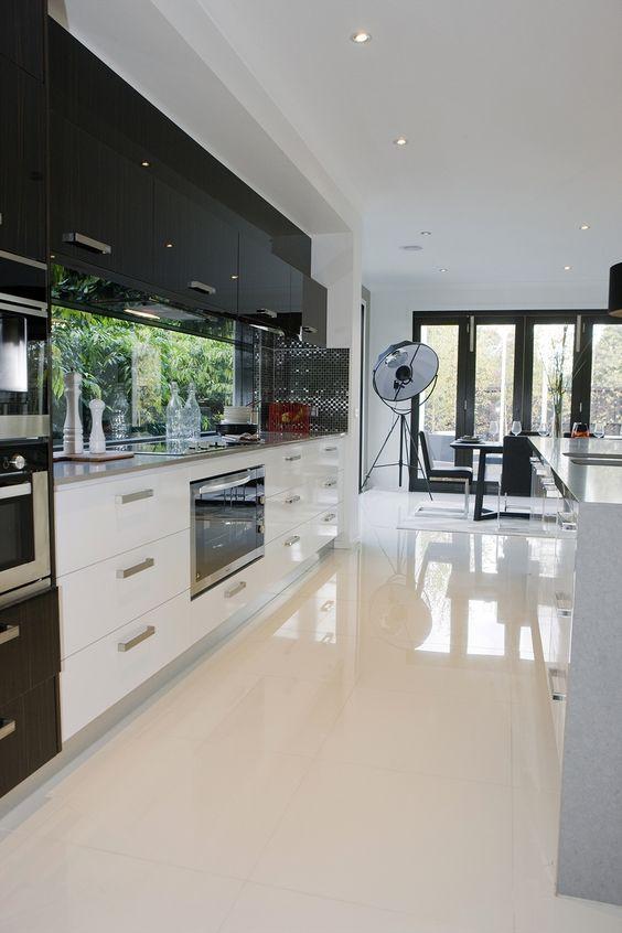 Tipos de porcelanato: 60 modelos, fotos & ideias Sala de casa sofisticada com o piso porcelanatoiso