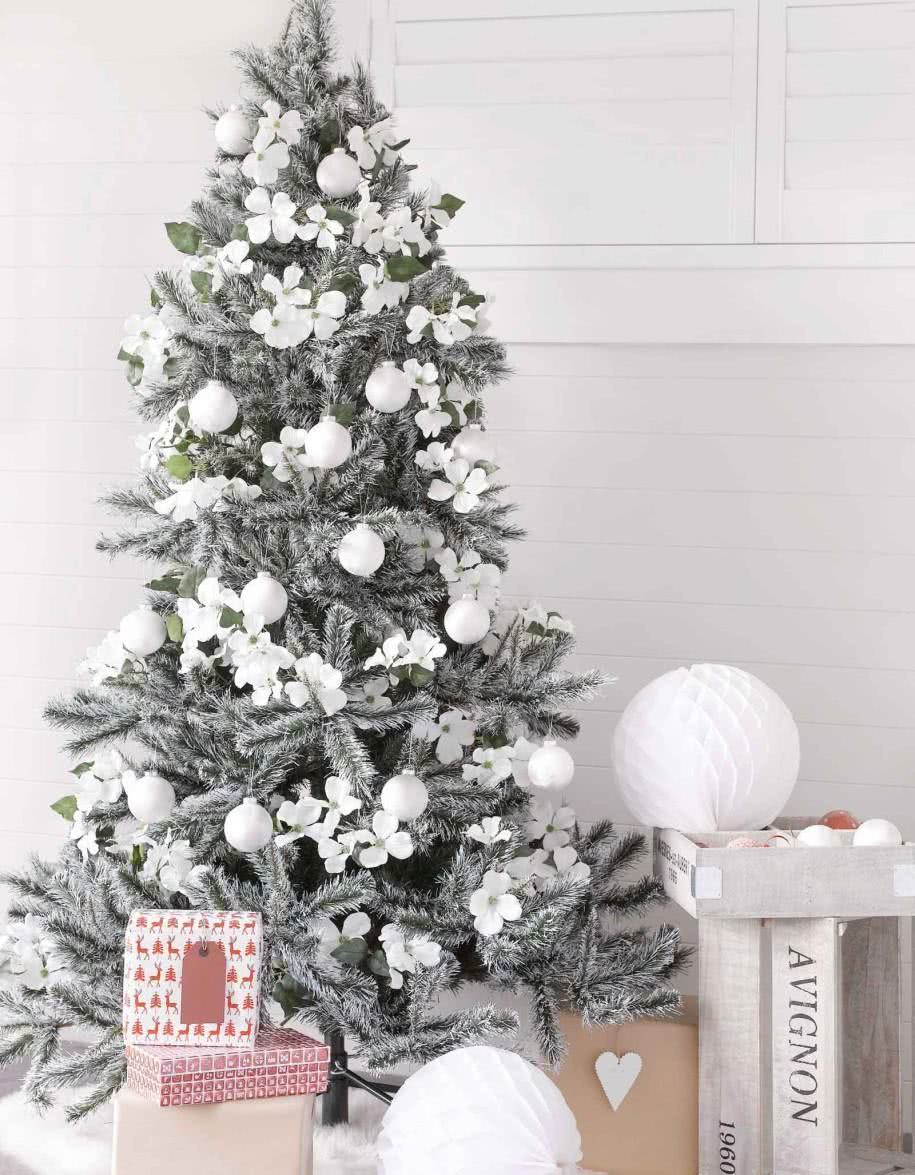 Árvore de Natal prata