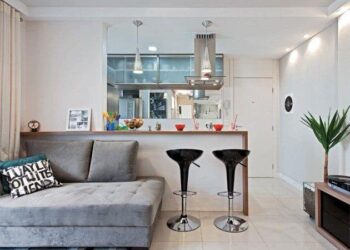 Cozinhas americanas com salas interligadas: 85 projetos incríveis para conferir