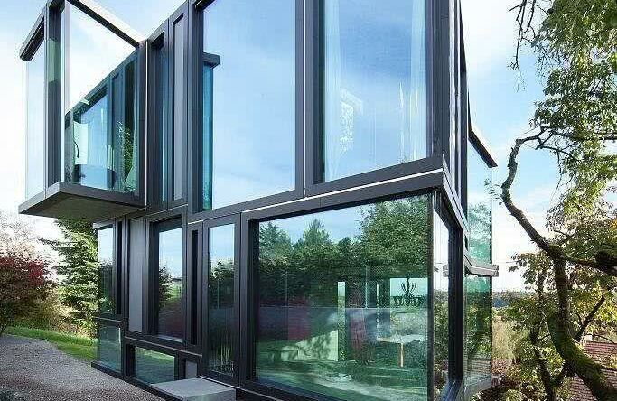 Fachadas de casas com vidro