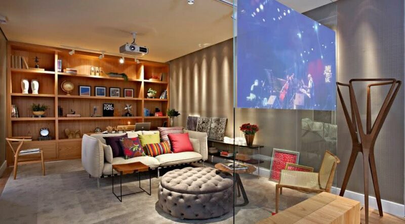 TVs embutidas em vidros, espelhos e portas