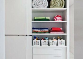 Como organizar o guarda-roupa: 55 truques para deixar tudo em ordem