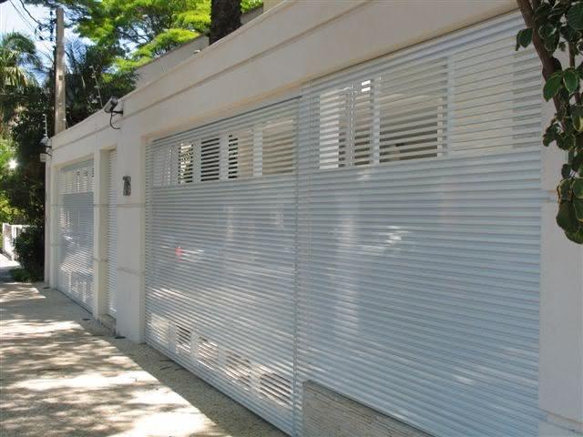 160 Modelos de Portões Residenciais: Tipos, Fotos e Projetos