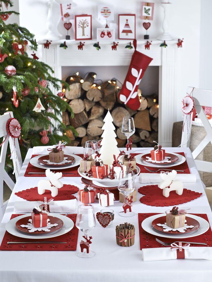 Mesa de Natal com estilo clean