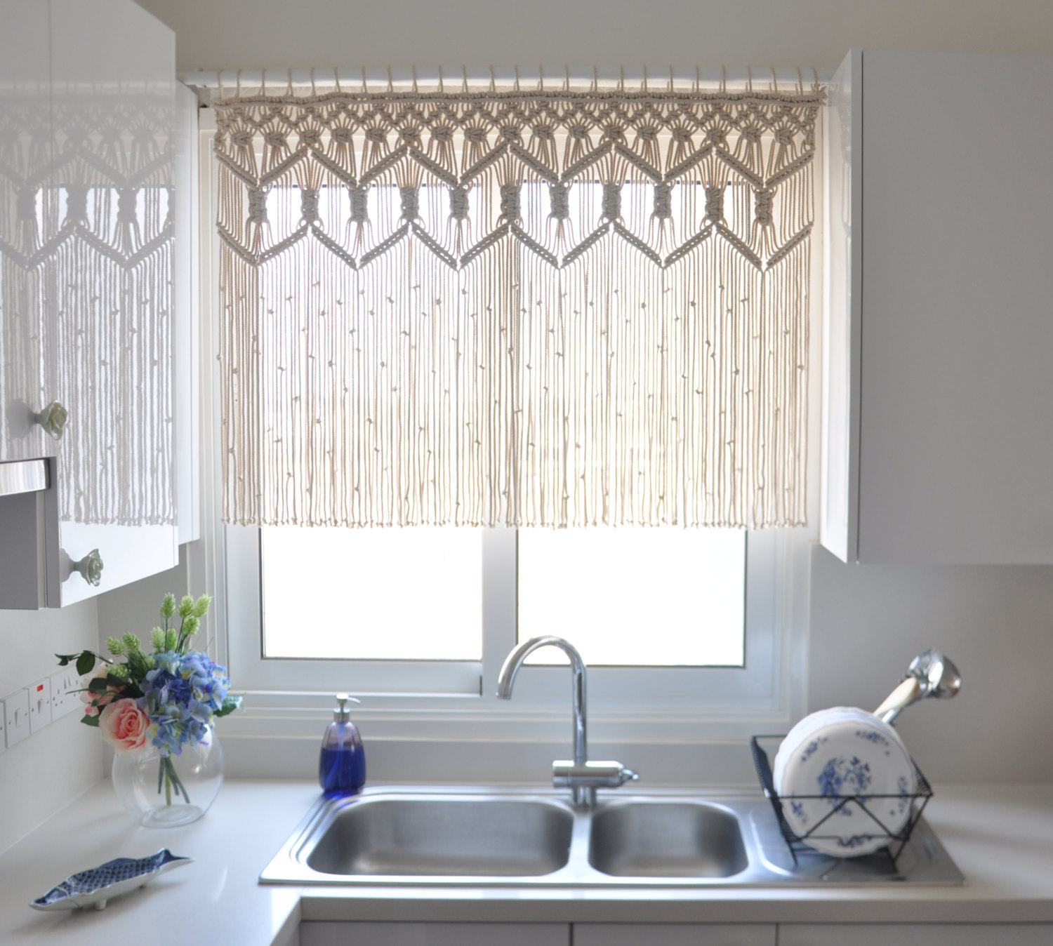 Vida E Cor Cortinas A Cama Suspensa Ligada Parede De Compensado E Vida E Cor Cortinas A Cama Suspensa Ligada Parede De Compensado E