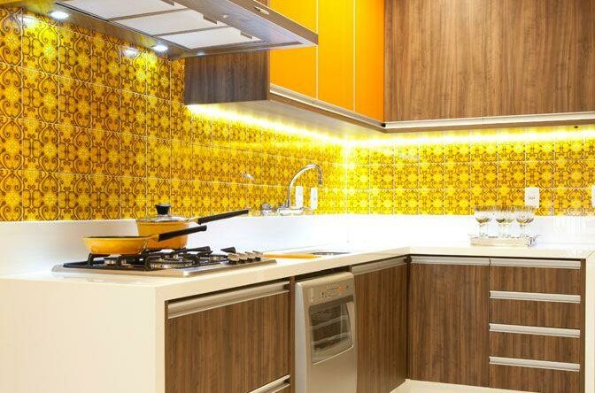 60 Cozinhas amarelas decoradas lindas e inspiradoras