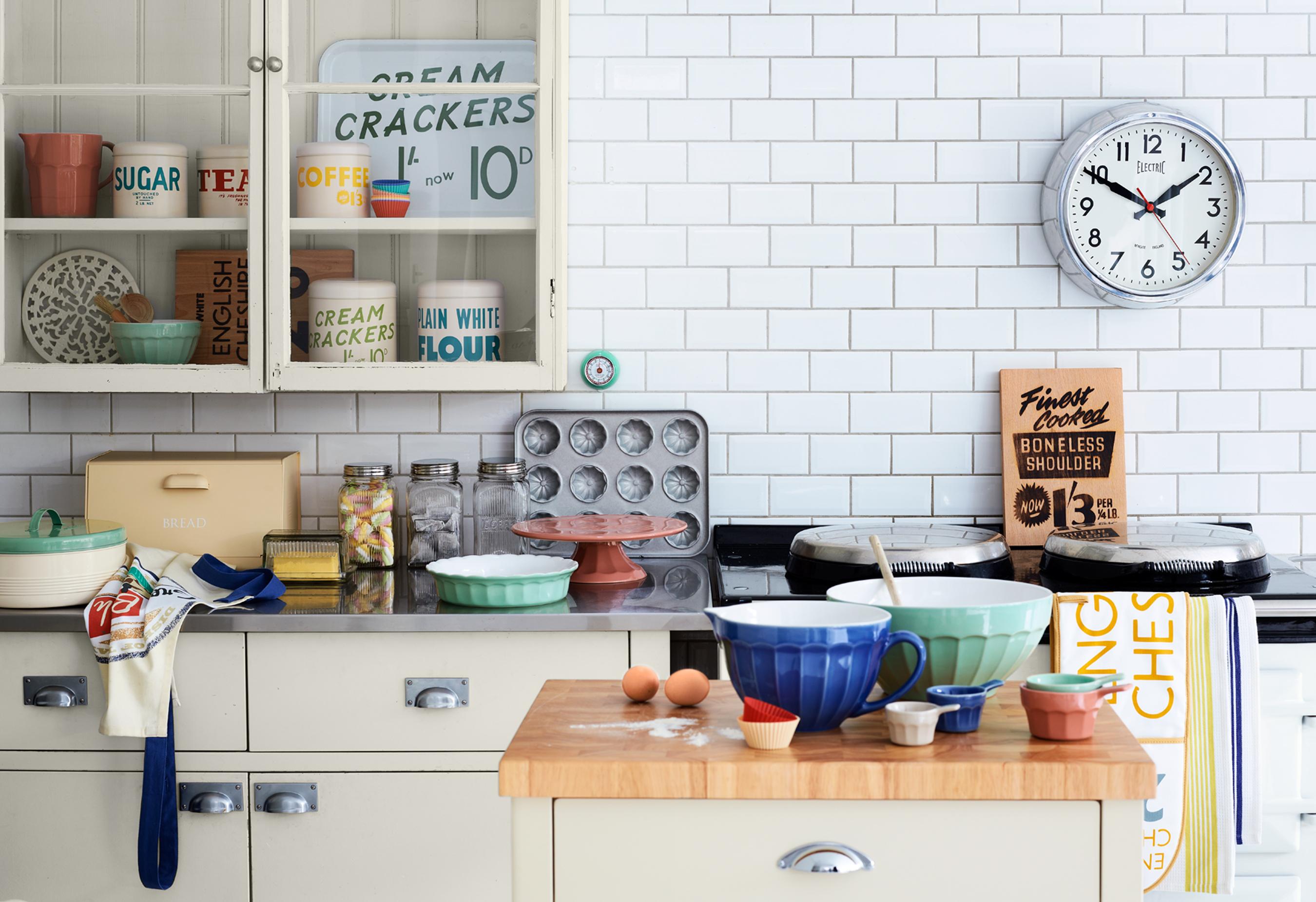 60 Cozinhas Retr S Lindas Para Voc Se Inspirar -> Cozinha Americana Com Sala Como Fazer Em Um Comodo 60 Cozinhas Retr S Lindas Para Voc Se Inspirar -> Cozinha Americana Com Sala Como Fazer Em Um Comodo