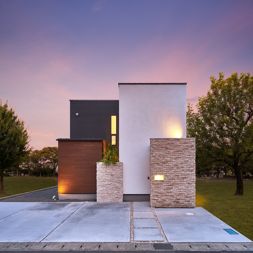 Beautiful little house with canjiquinha stone wall