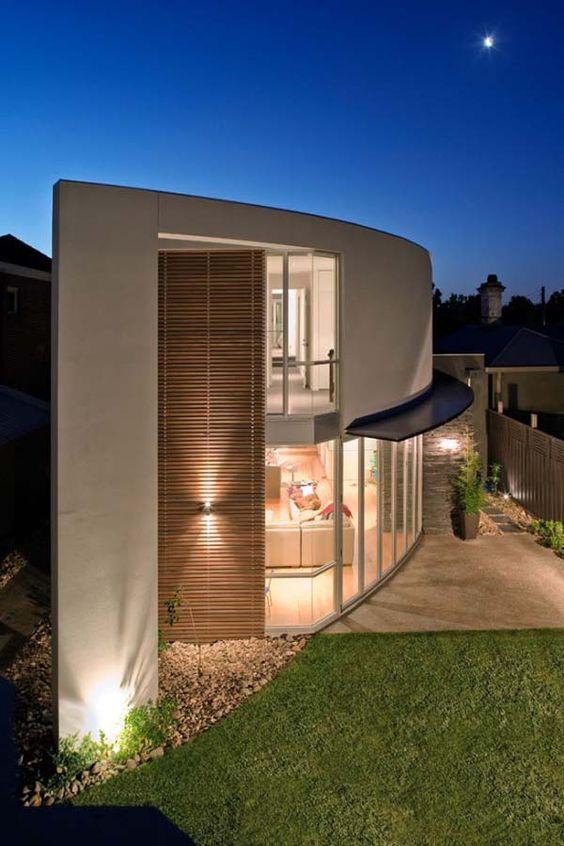 Curved House Design