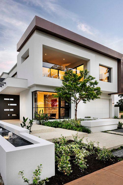 Beautiful house with entry in levels