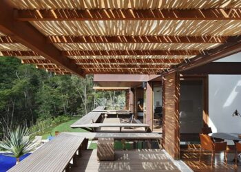 Pergolado de bambu: 60 modelos, inspirações e como fazer