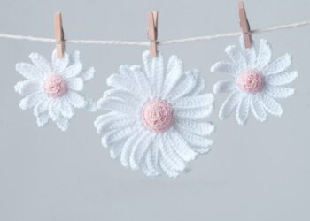 Flores de crochê: 145 modelos diferentes com passo a passo