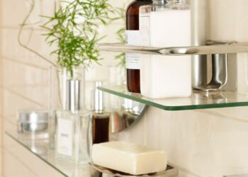 Prateleiras de vidro: 60 modelos e ideias bacanas para decorar