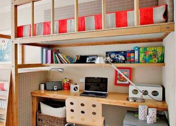 Beliche com escrivaninha: 60 ideias criativas para economizar espaço