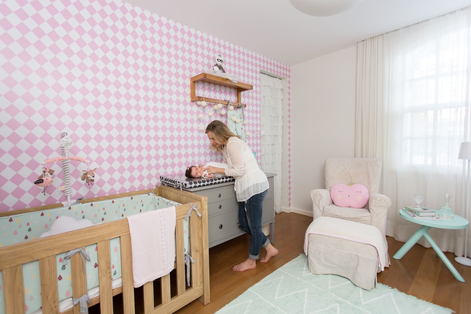 Moldura De Parede Para Quarto De Bebe Moldura De Parede Para ~ Rodameio Para Quarto De Bebe E Foto De Quarto Infantil Moldura De Parede Para Quarto De Bebe Moldura De Parede Para ~ Rodameio Para Quarto De Bebe E Foto De Quarto Infantil