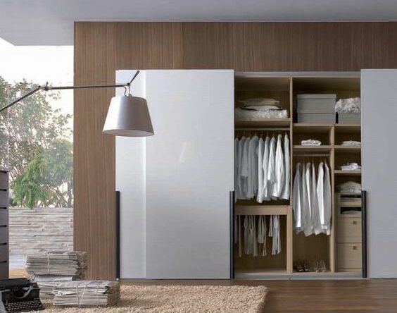 Guarda-roupas planejados e embutidos: ideias e dicas de projetos Guarda-roupas planejados e embutidos: ideias e dicas de projetos