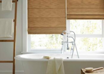 Cortina para banheiro: dicas, modelos e como fazer a melhor escolha?