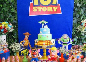 Festa Toy Story: 60 dicas e ideias de decoração para se inspirar