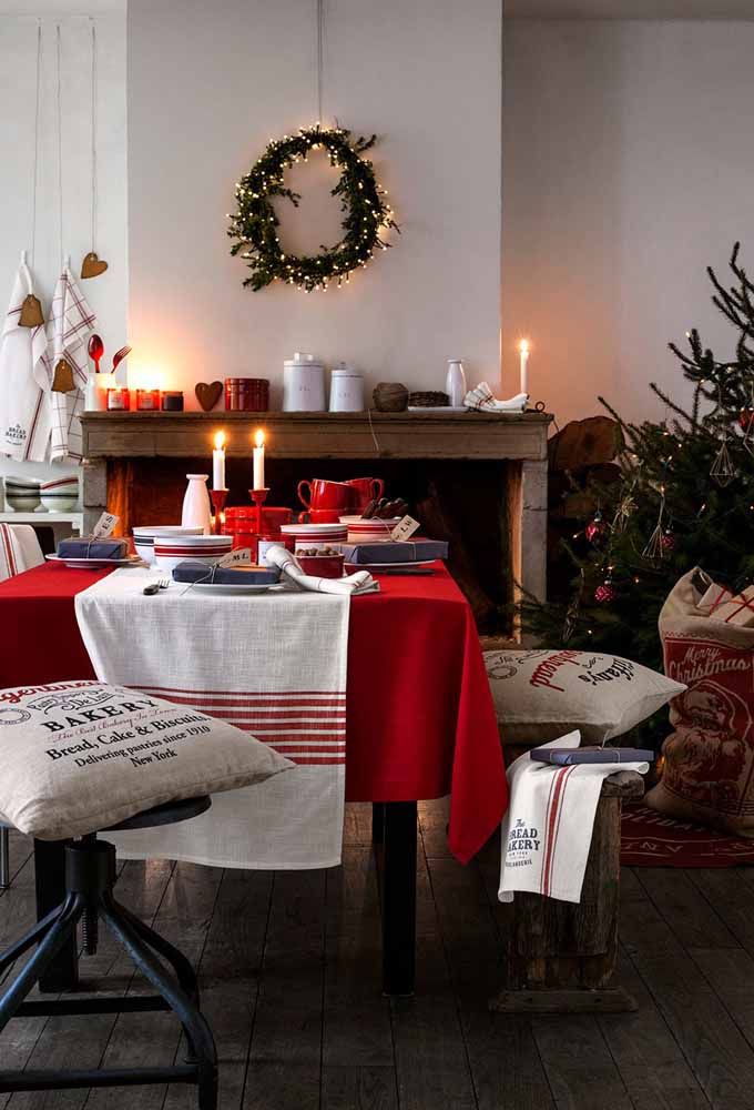 90 Ideias para Decoração de Mesa de Natal Inspiradoras em 2021! 90 Ideias para Decoração de Mesa de Natal Inspiradoras em 2021!