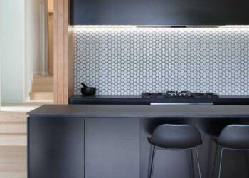 65 modelos de banquetas para cozinha criativas e diferentes