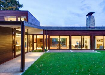 Casas em L: 63 projetos incríveis com plantas, imagens e dicas