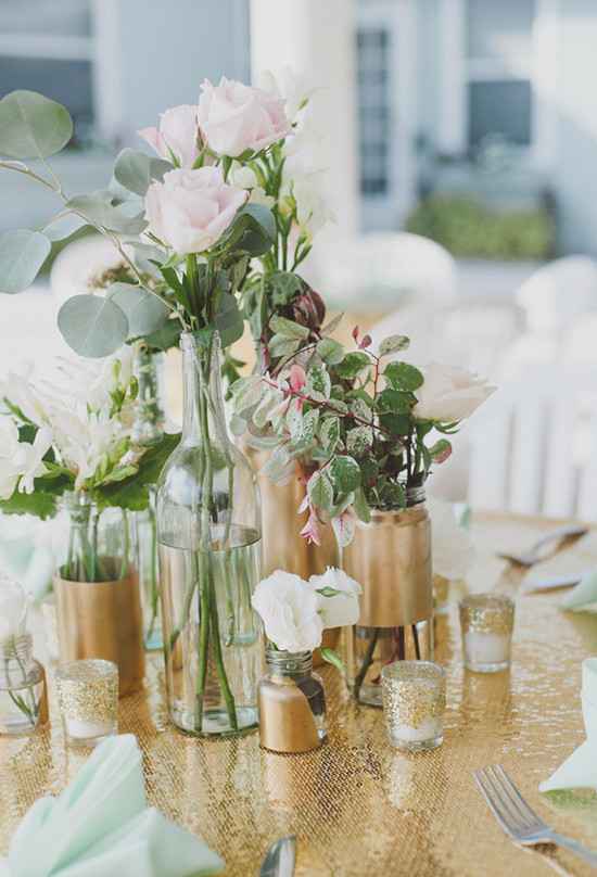 Decoração de casamento dourado: 60 ideias com fotos para se inspirar