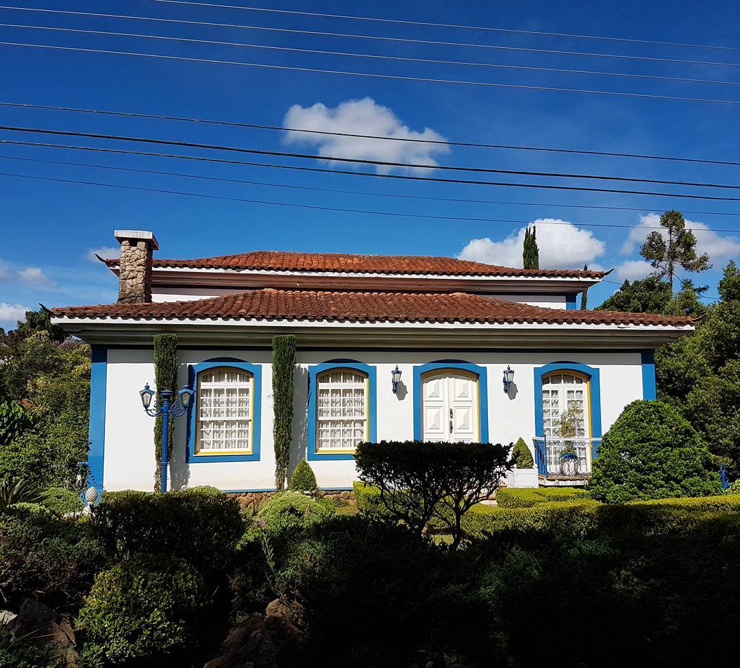 Casas Coloniais: 60 Ideias de Projetos com Fotos Perfeitas