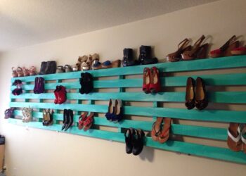 Sapateira de pallet: 50 ideias criativas com passo a passo fácil