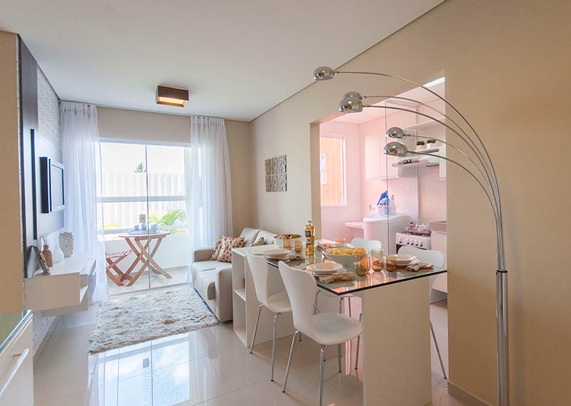 Decoração de sala com tons claros