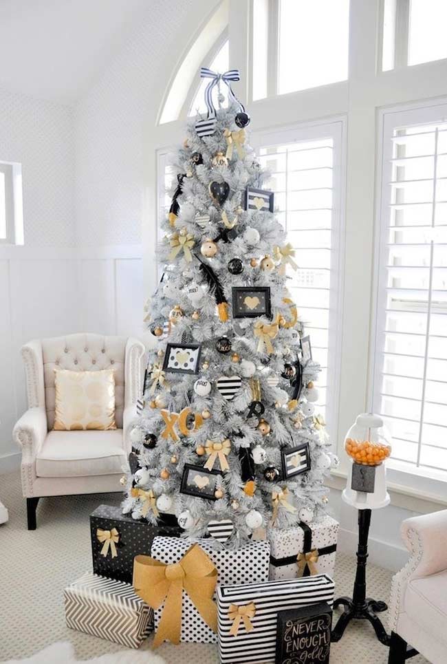 Árvore de Natal Decorada: 65 Ideias Incríveis para se Inspirar! Árvore de Natal Decorada: 65 Ideias Incríveis para se Inspirar!