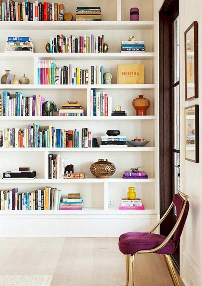 Como Organizar Livros: 5 Formas e 11 Dicas Para Inserir na Decoração