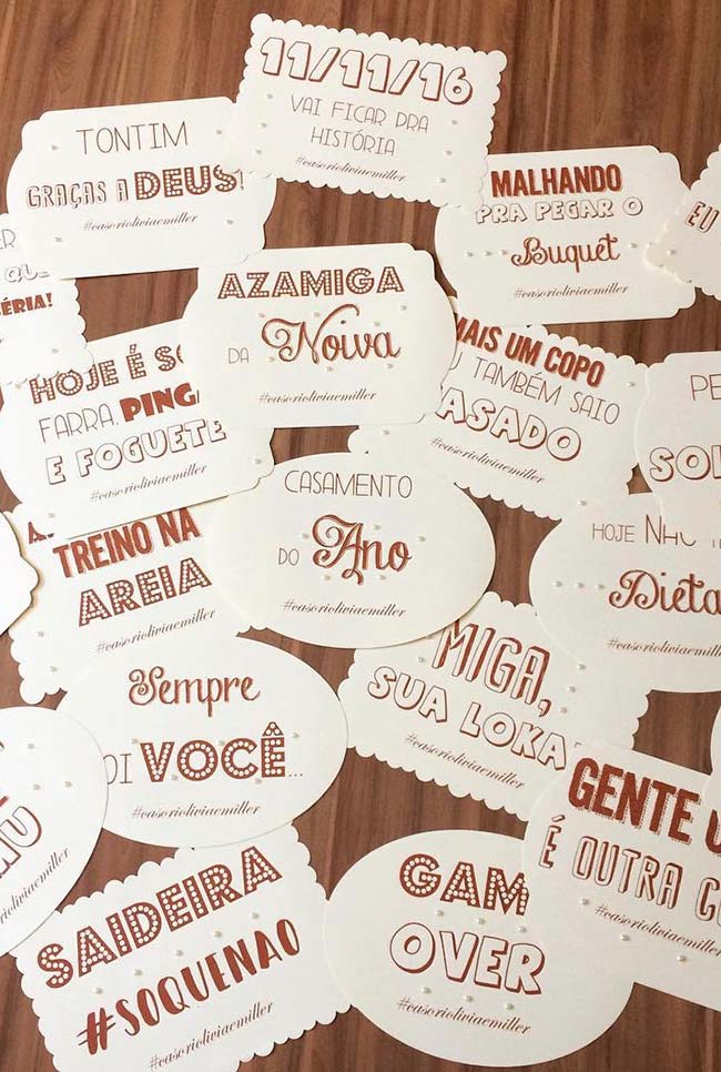 Featured image of post Frases Para Plaquinhas De Festa Festa do s o jo o ou popularmente conhecida no brasil como festa junina um evento que tem como objetivo celebrar o nascimento enfeite o bal ozinho