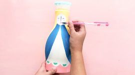 Como pintar garrafa pet: conheça o passo-a-passo, materiais e dicas