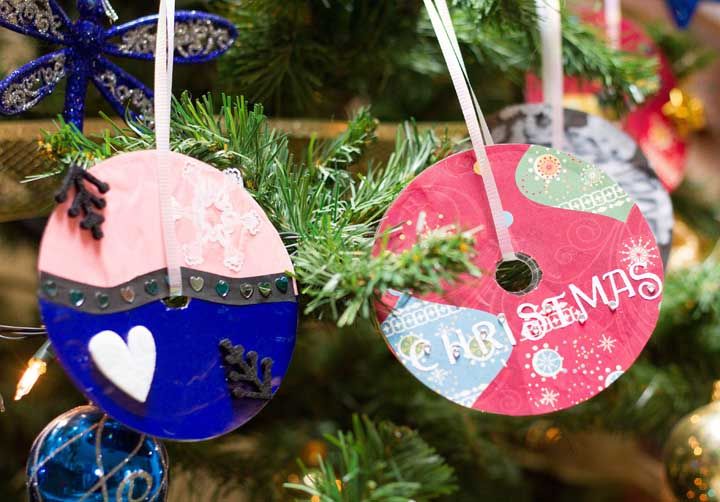 Enfeites de Natal Com CD: 55 Ideias e Passo a Passo Tutorial Enfeites de Natal Com CD: 55 Ideias e Passo a Passo Tutorial