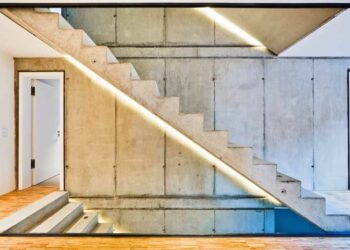 Piso para escada: conheça os materiais e dicas para escolher