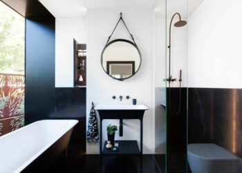 Banheira pequena: modelos e ideias inspiradoras de decoração