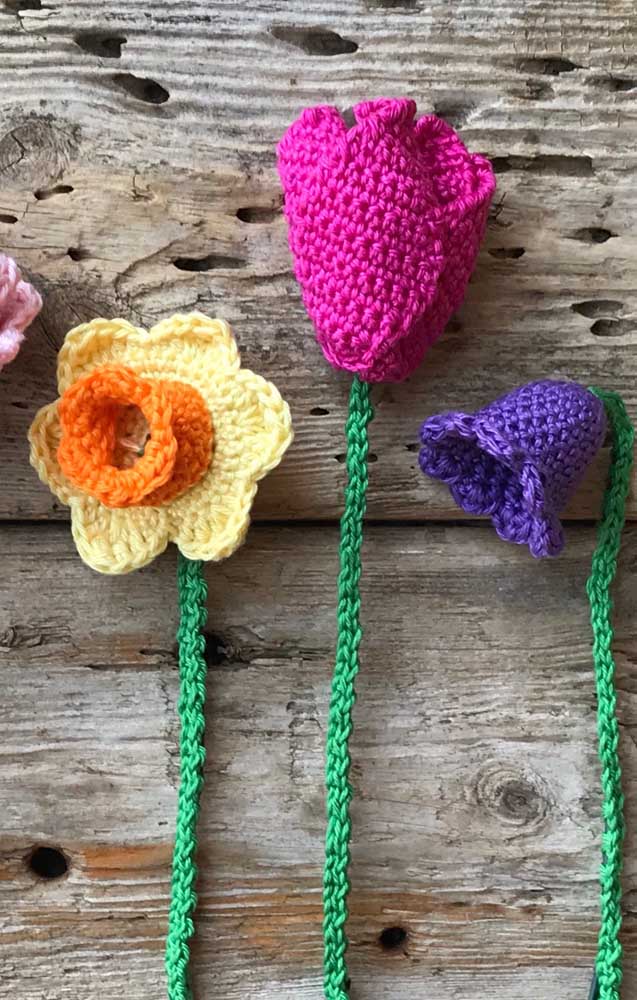 Lindas flores de crochê Tunisiano