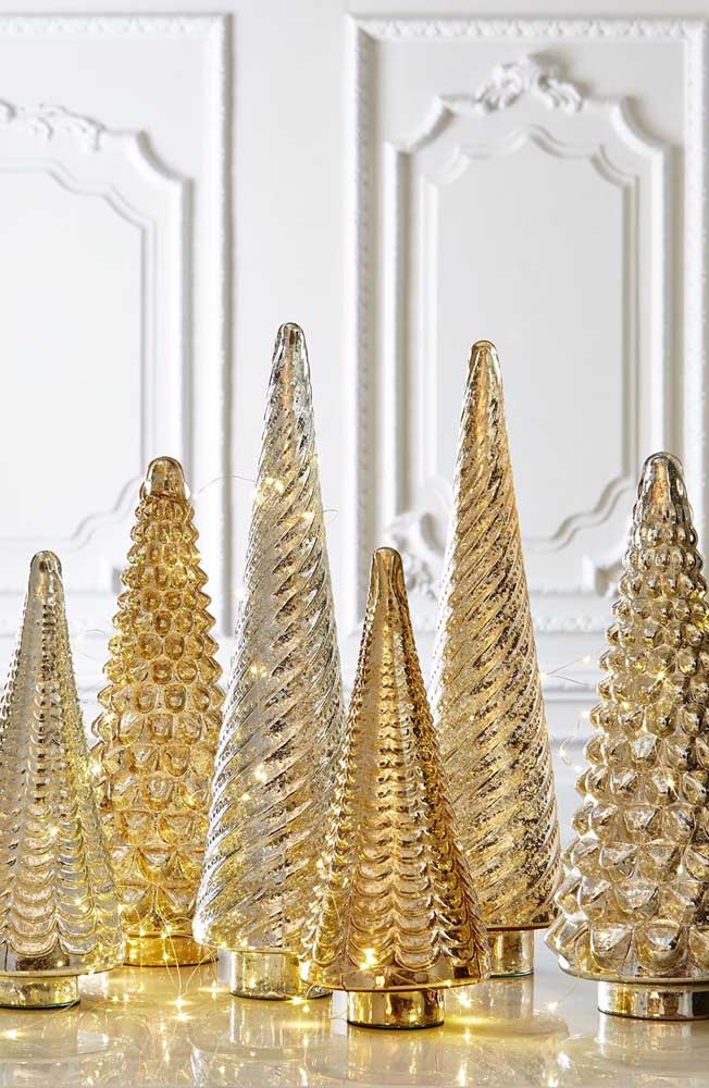 Árvore de Natal Dourada: 60 Fotos Para Decorar com a Cor Árvore de Natal Dourada: 60 Fotos Para Decorar com a Cor