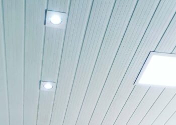 Como limpar forro de PVC: materiais necessários, dicas e cuidados