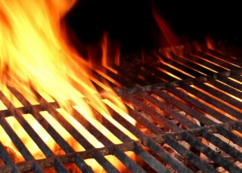 Como acender churrasqueira: diferentes maneiras para seguir