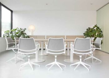 Cadeira giratória: tipos, como escolher a ideal e quanto custa?