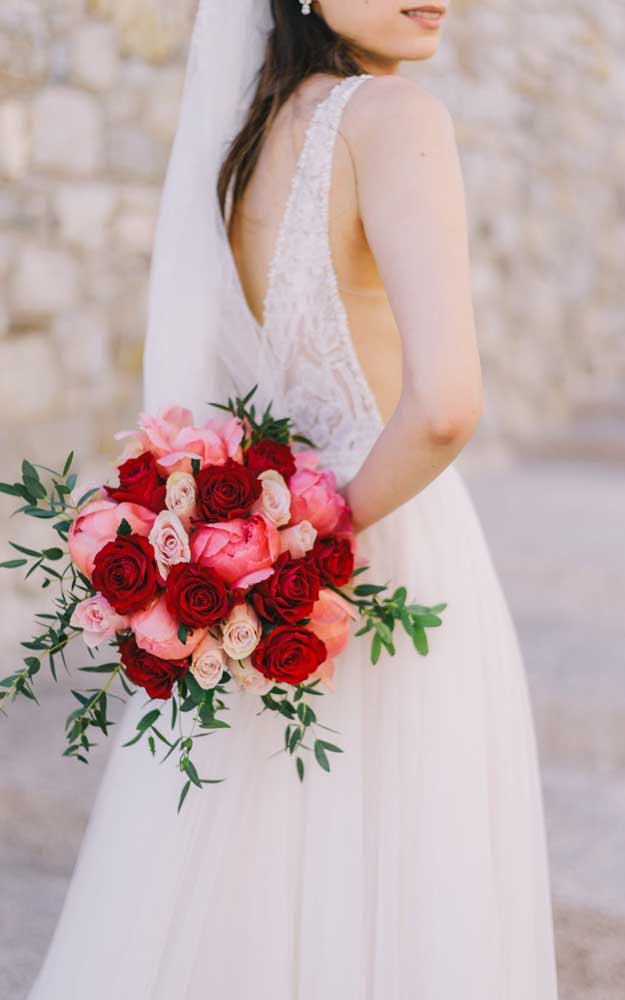 Buquê de Flores: Significado, Como Fazer, Quanto Custa e Fotos