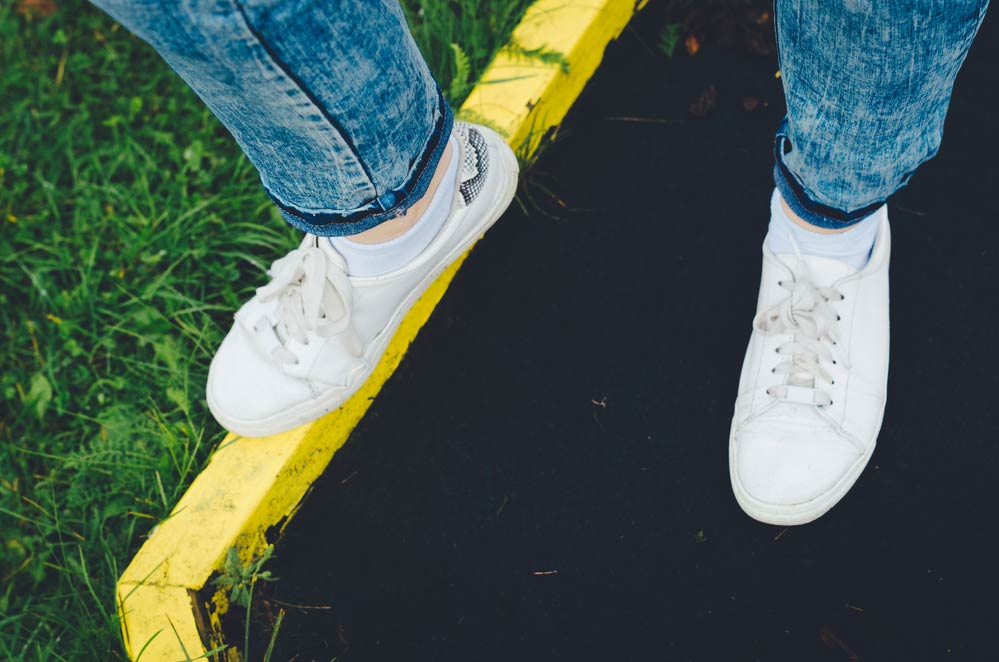 limpar tenis branco de tecido