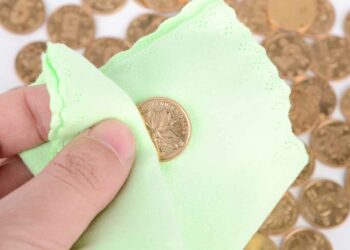 Como limpar moedas: veja o passo a passo, dicas e cuidados