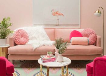 Sofá rosa: como decorar, dicas profissionais e modelos inspiradores