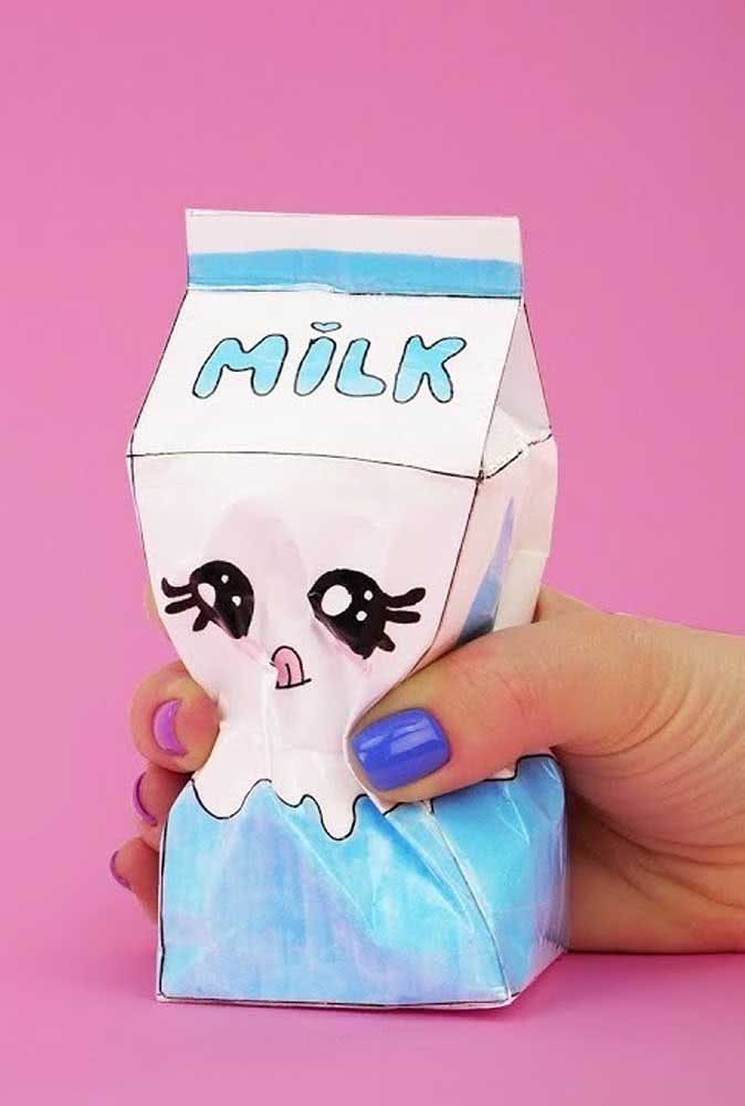 A caixinha de leite mais fofa que você já viu na vida