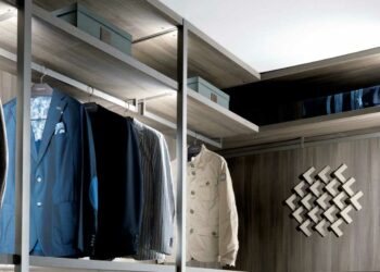 Guarda roupa de canto: vantagens, dicas e modelos para escolher o seu