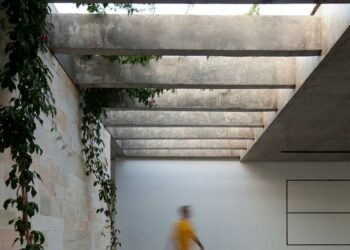 Pergolado de concreto: vantagens, onde usar e 50 projetos que apostaram no material